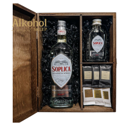ZESTAW WÓDKA SOPLICA SZLACHETNA 0.5L + WÓDKA SOPLICA SZLACHETNA MINI + CZEKOLADKI