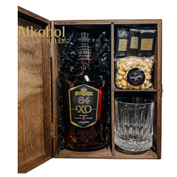 ZESTAW BRANDY STOCK 84 EXTRA OLD XO 0.7L + CZEKOLADKI + NERKOWCE + SZKLANKA