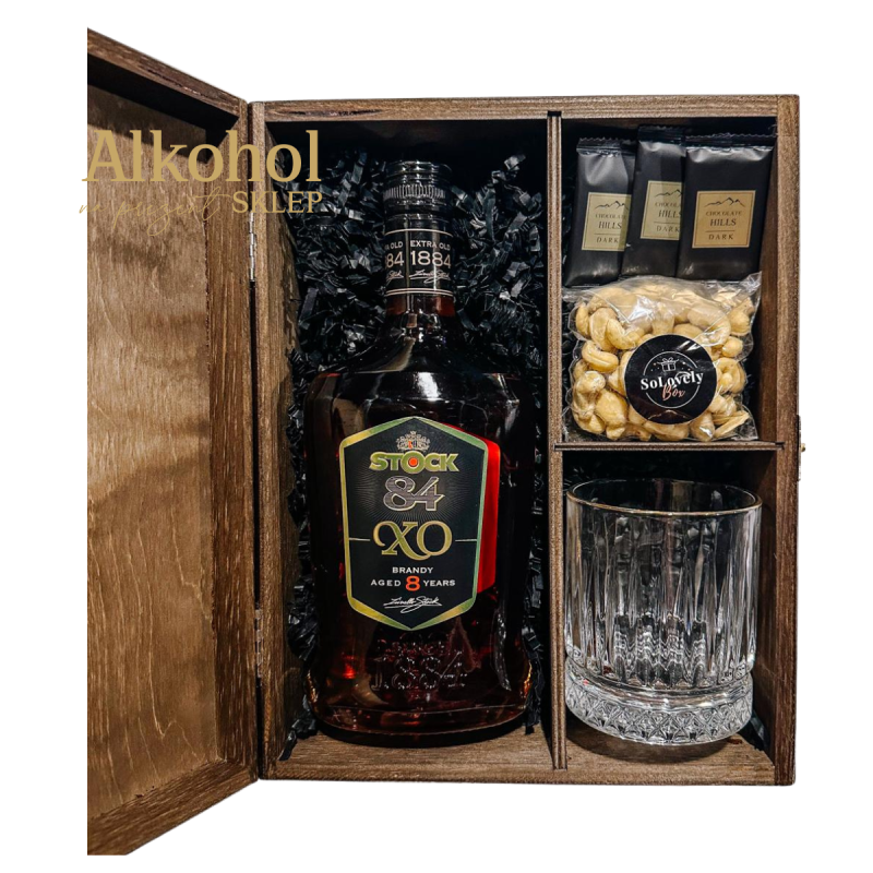 ZESTAW BRANDY STOCK 84 EXTRA OLD XO 0.7L + CZEKOLADKI + NERKOWCE + SZKLANKA