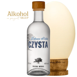 WÓDKA DĘBOWA CZYSTA JAJKO 0.7L