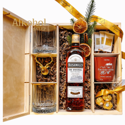 DUŻY ZESTAW ŚWIĄTECZNY Z WHISKEY BUSHMILLS